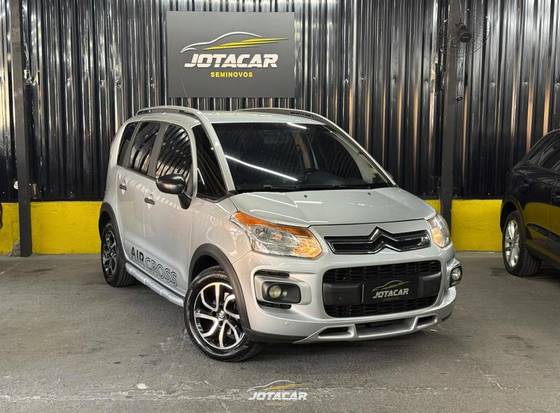 CITROËN AIRCROSS 1.6 GLX 16V FLEX 4P AUTOMÁTICO CITROËN AIRCROSS 1.6 GLX 16V FLEX 4P AUTOMÁTICO
